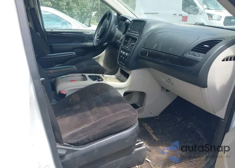 2014 Dodge Grand Caravan Sxt z USA, uszkodzony, nr VIN 2C4RDGCGXER253109